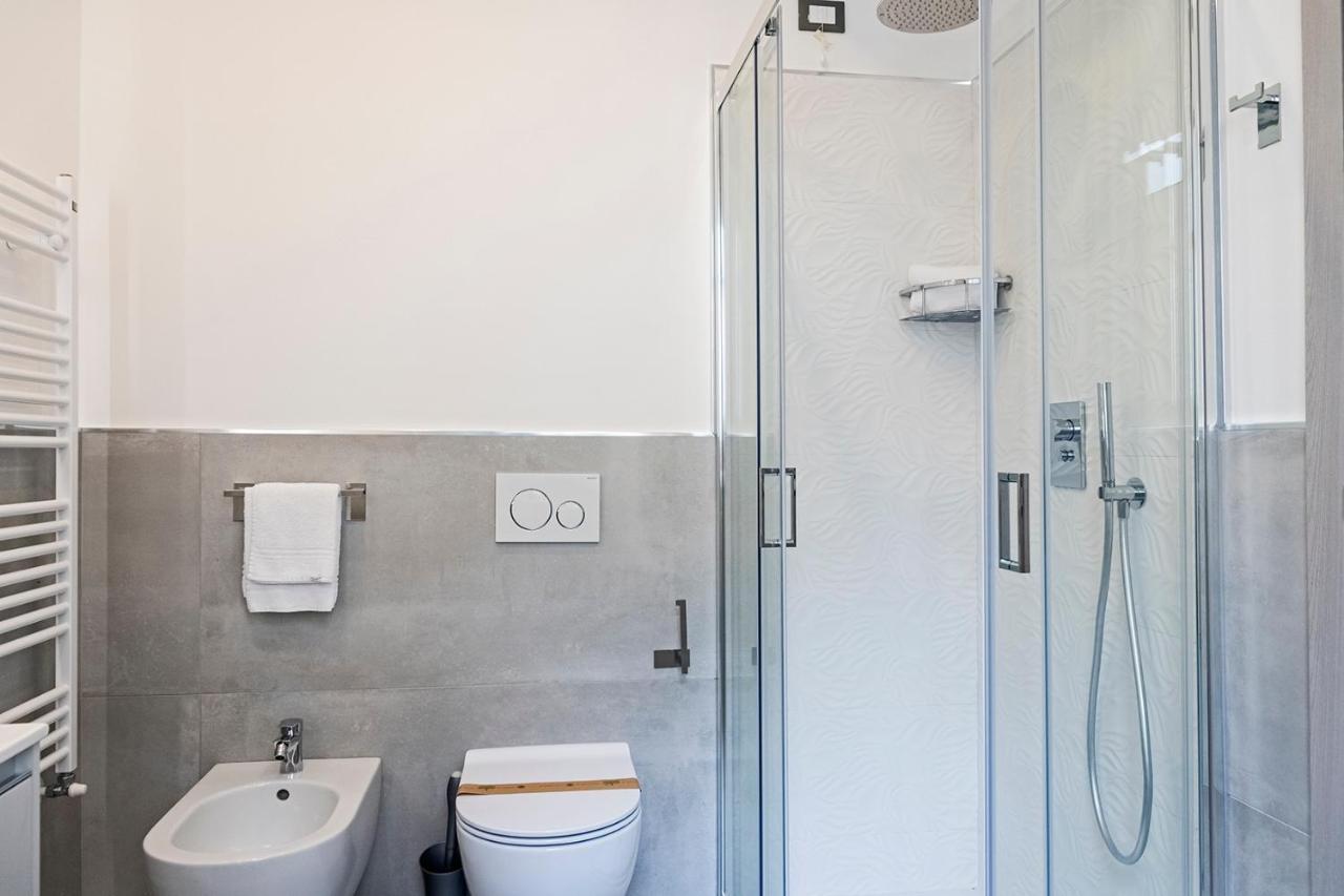 Versilia Residence - Colombo Λίντο ντι Καμαϊόρε Εξωτερικό φωτογραφία